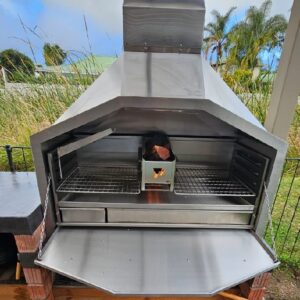 1200 FREE STANDING DELUXE BRAAI SINGLE DOOR OPTION WITH 2X ZINK PLATED GRID